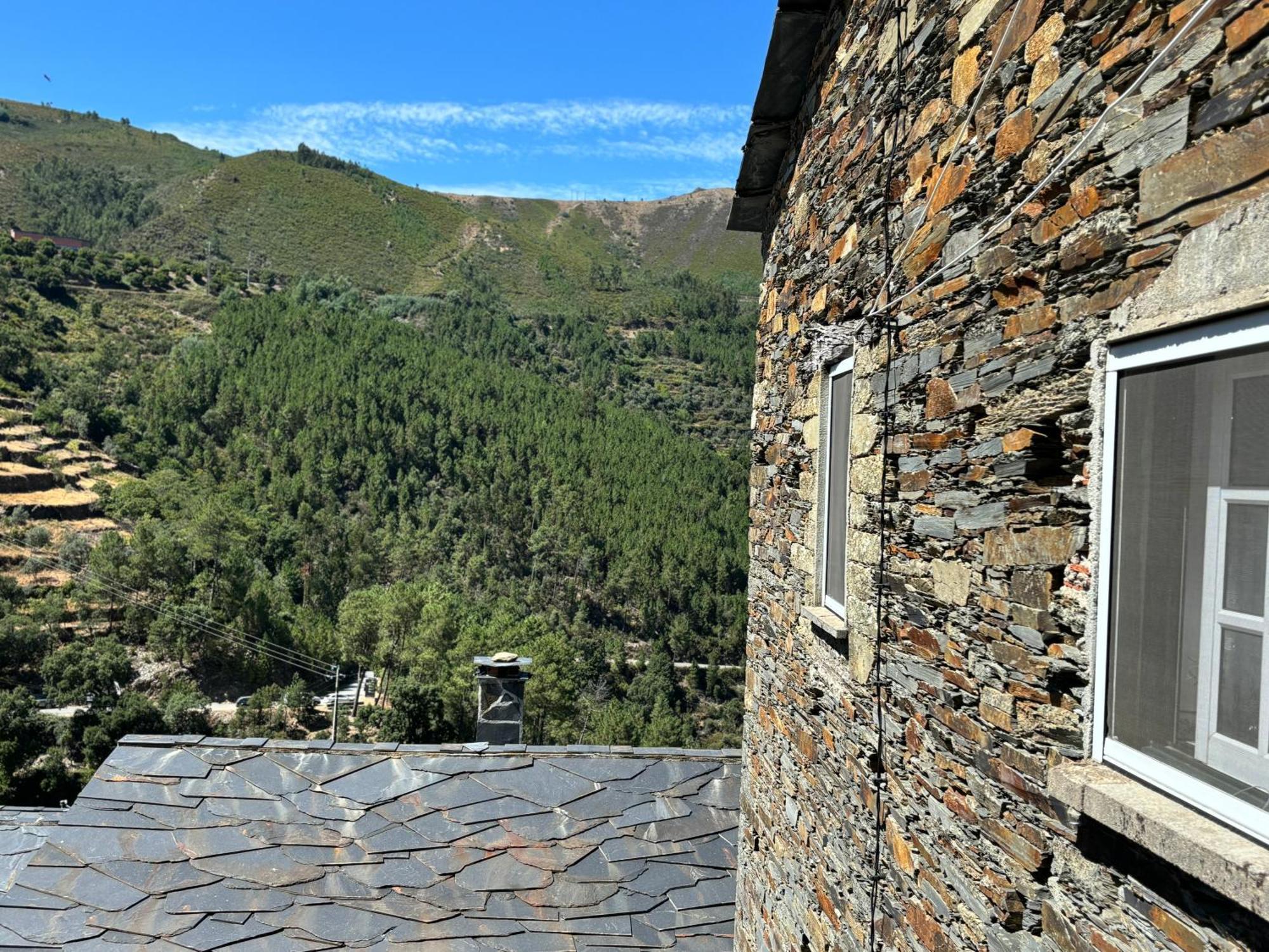 Encanto De Xisto Пиодан Экстерьер фото